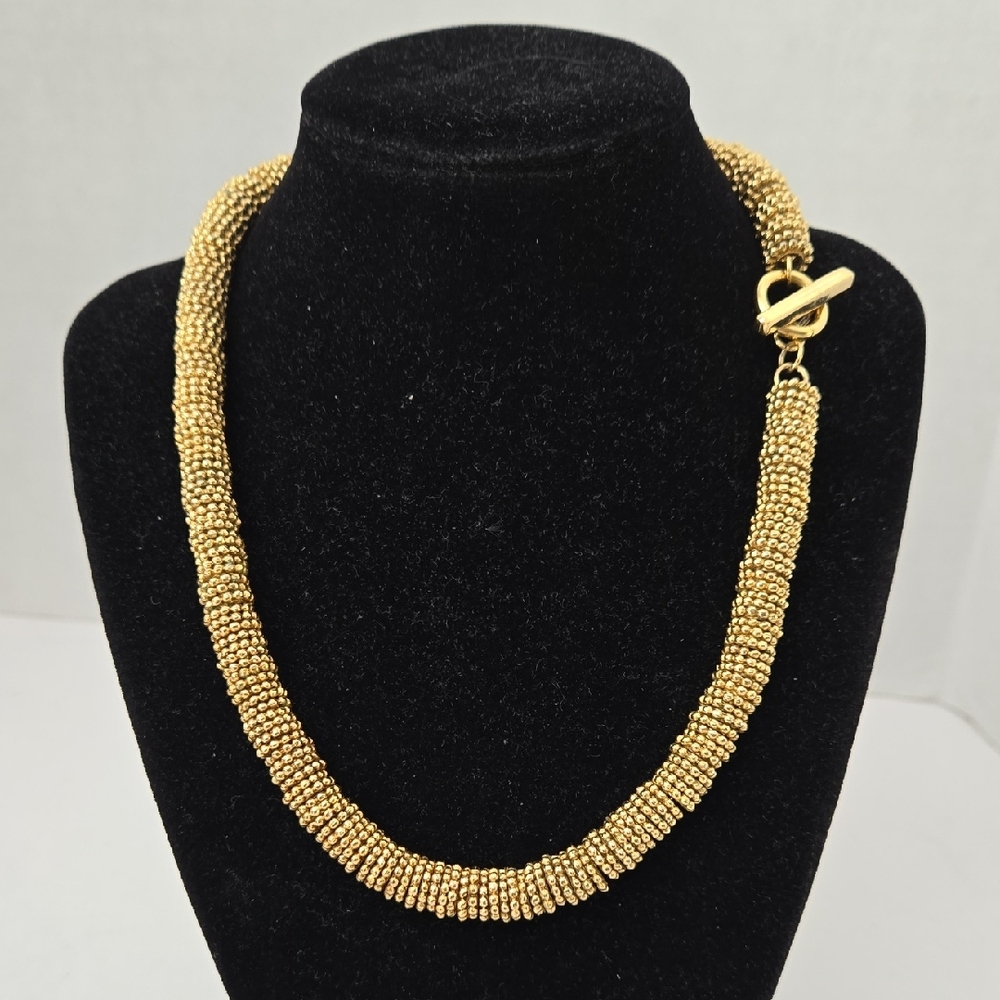 Vntg Goldtone Spacer Bead Necklace w/Toggle EUC 18" Lenght, 10mm Width